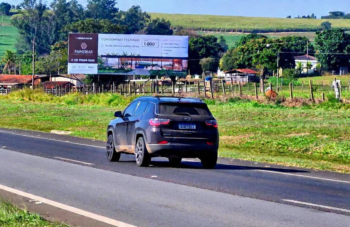 Outdoor da Guia Comunicação veiculando campanha à beira da Rodovia Antônio Romano Schincariol, em Cerquilho, São Paulo.